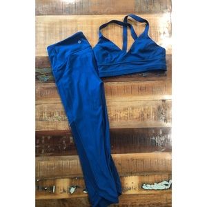 BLUE LULULEMON LEGGINGS!